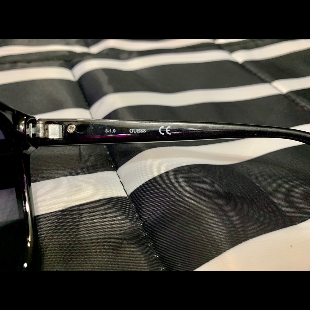 GUESS SHADES - Picture 4 of 7